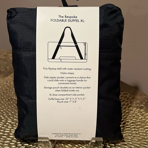 Bespoke Travel Essential Foldable Duffel XL - Picture 4 of 8